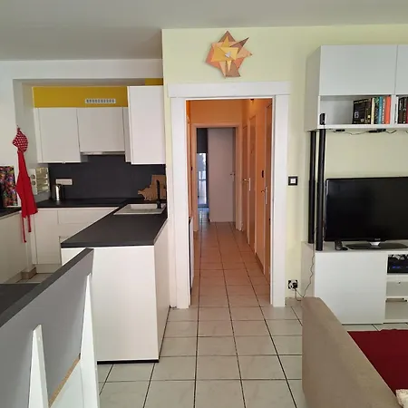 Gelijkvloers In Hartje Oostende