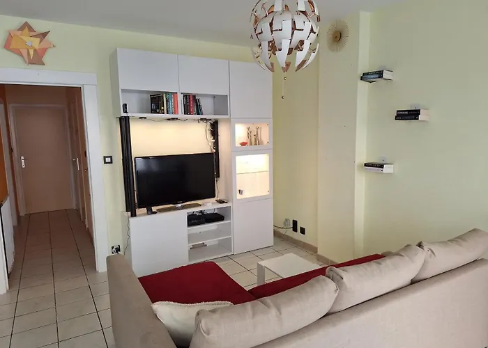 Gelijkvloers In Hartje Appartement *